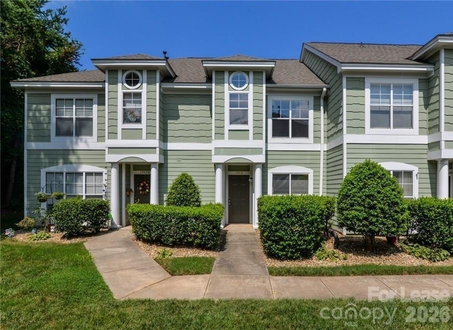 17418 Tuscany Lane - Photo 0