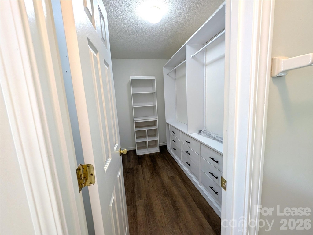 7603 Lullwater Cove - Photo 17