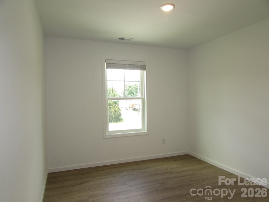 111 Dorchester Lane - Photo 5