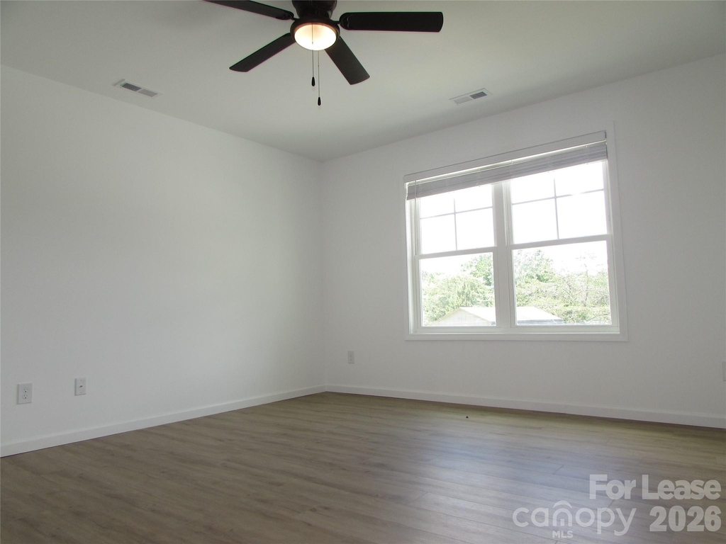 111 Dorchester Lane - Photo 7