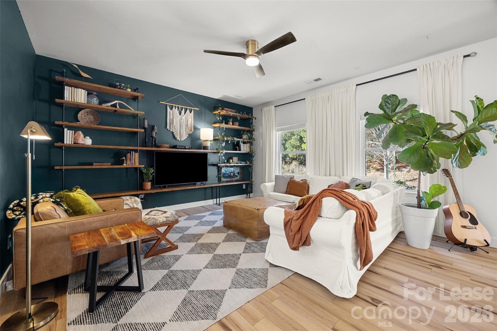1668 Beleek Ridge Lane - Photo 4