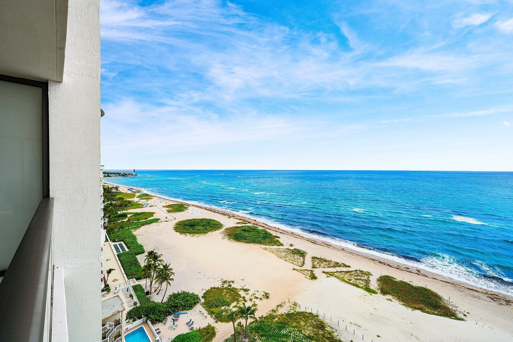 900 N Ocean Boulevard - Photo 1