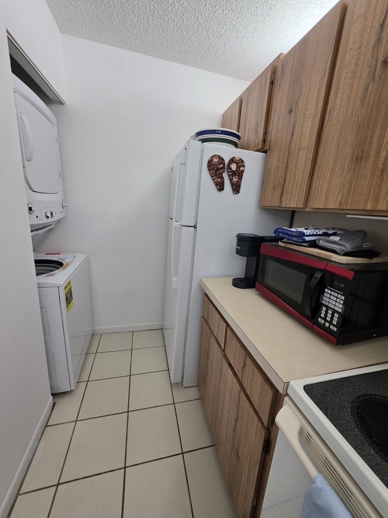3402 Gardens East Drive - Photo 5