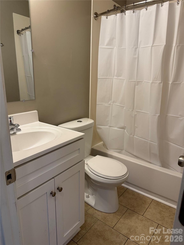 2335 Carmine Street - Photo 12