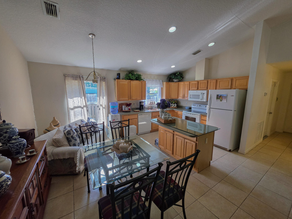 8415 22nd Street - Photo 6
