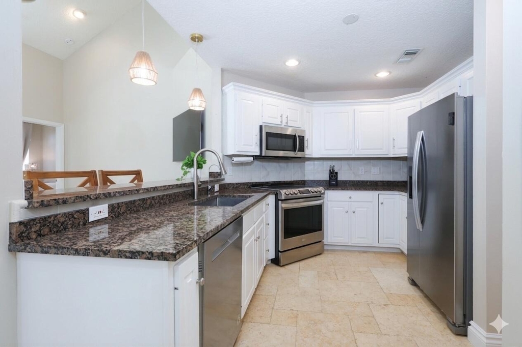 400 Seaside Lane - Photo 17