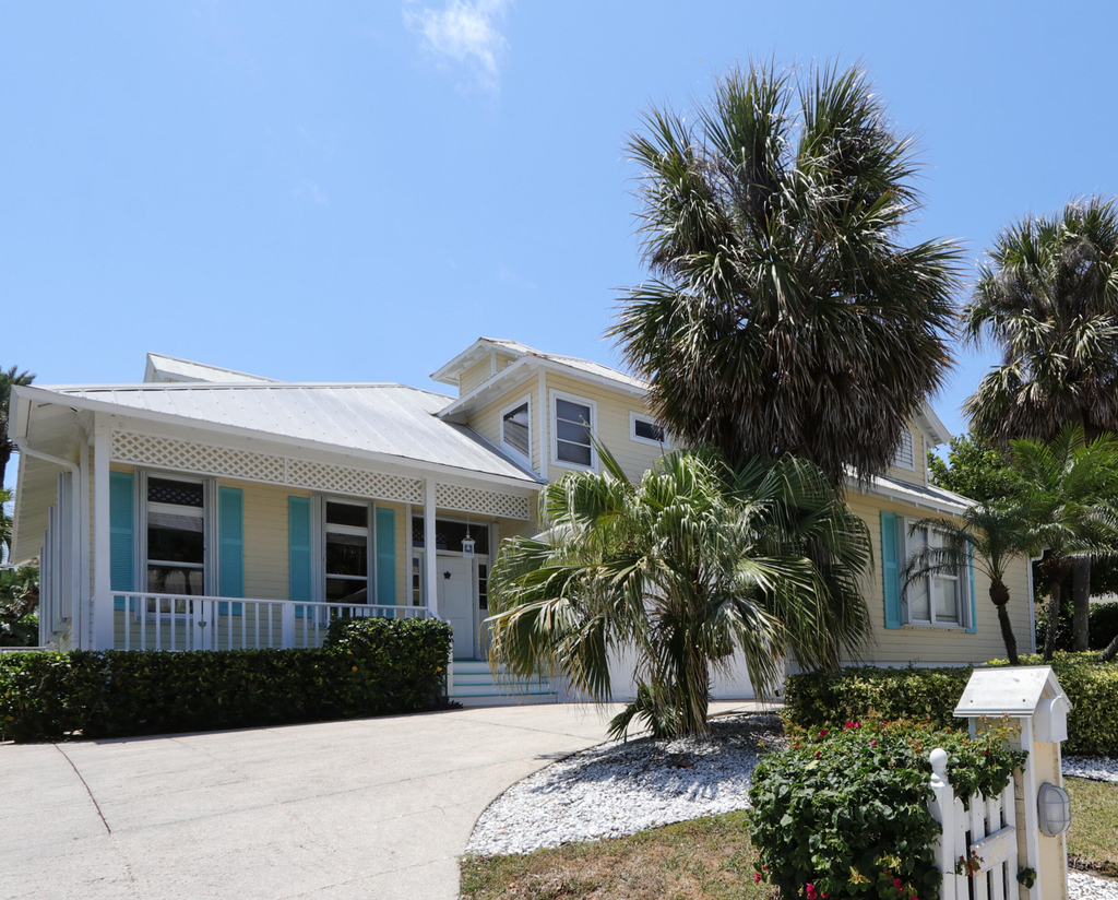 400 Seaside Lane - Photo 1