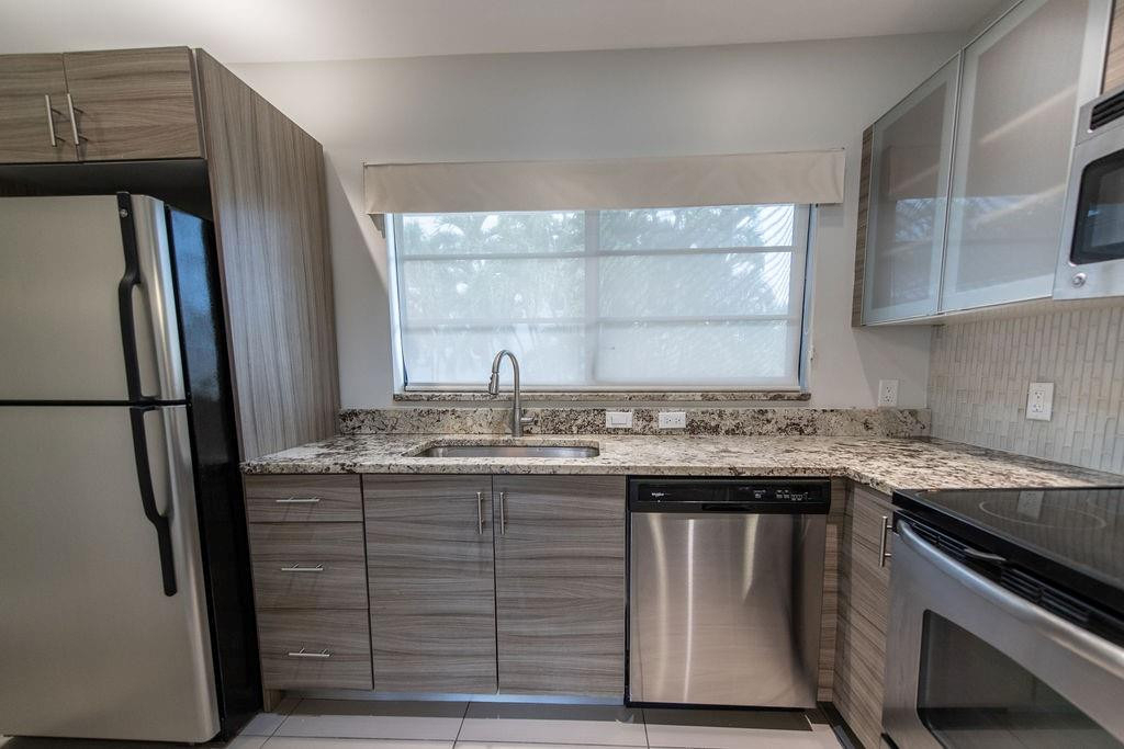 64 Isle Of Venice Drive - Photo 5