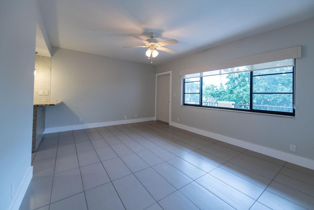 64 Isle Of Venice Drive - Photo 2