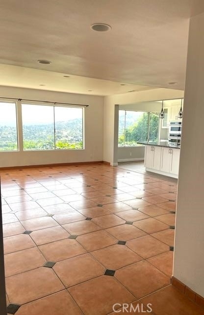 3284 Montellano Avenue - Photo 7