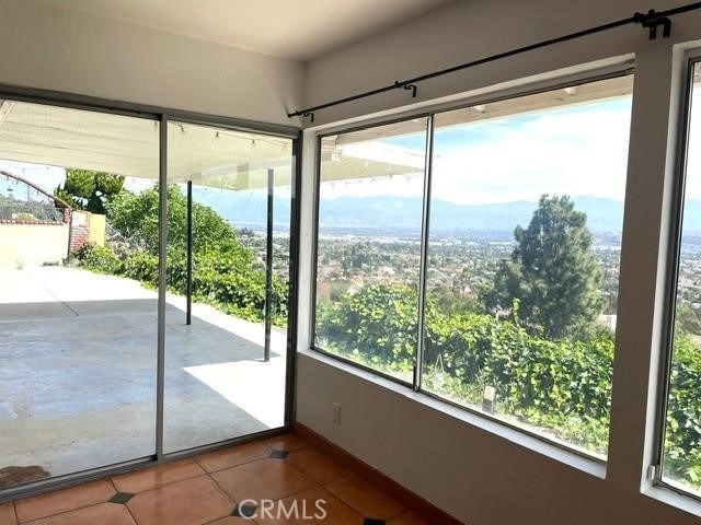 3284 Montellano Avenue - Photo 5