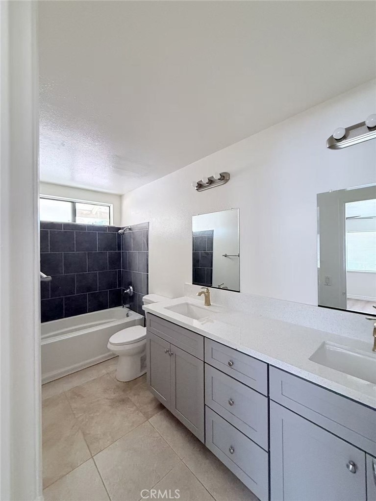 1360 N Hacienda - Photo 8