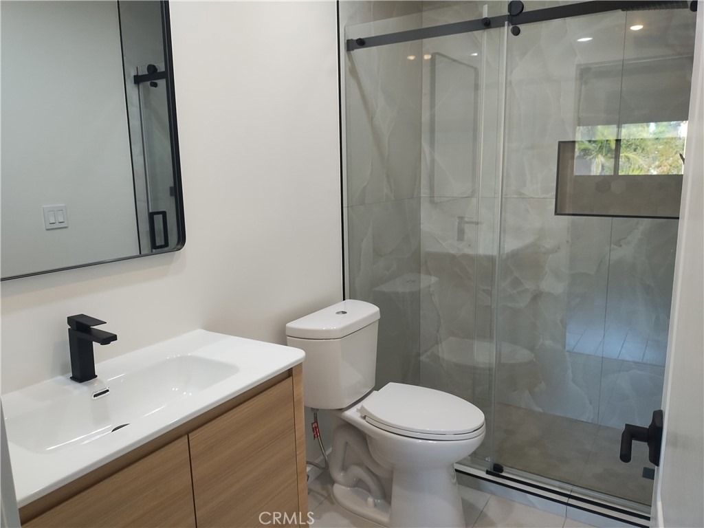 5711 Aura Ave - Photo 17