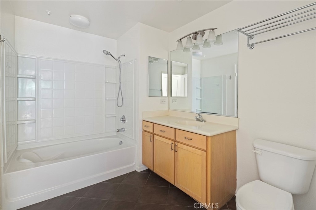 6400 Crescent Park E - Photo 13
