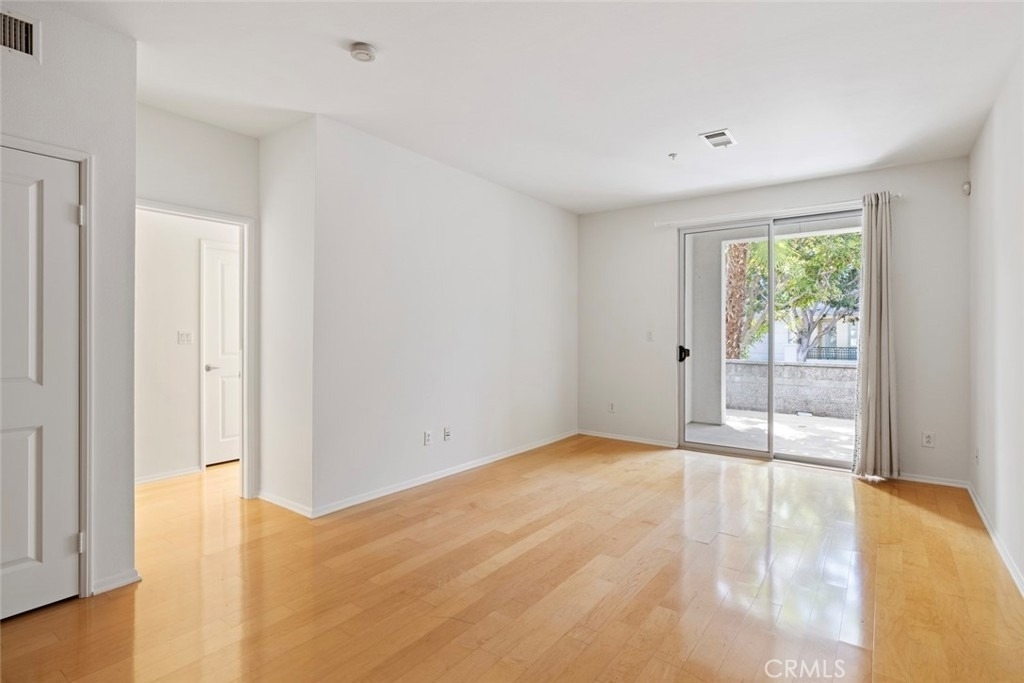 6400 Crescent Park E - Photo 2