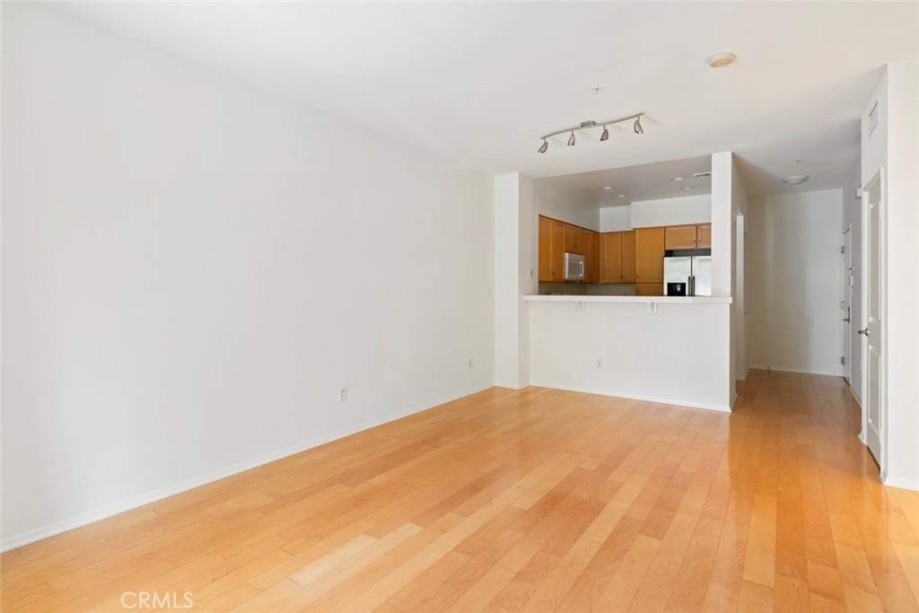 6400 Crescent Park E - Photo 8