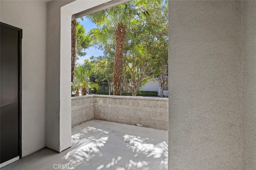 6400 Crescent Park E - Photo 18
