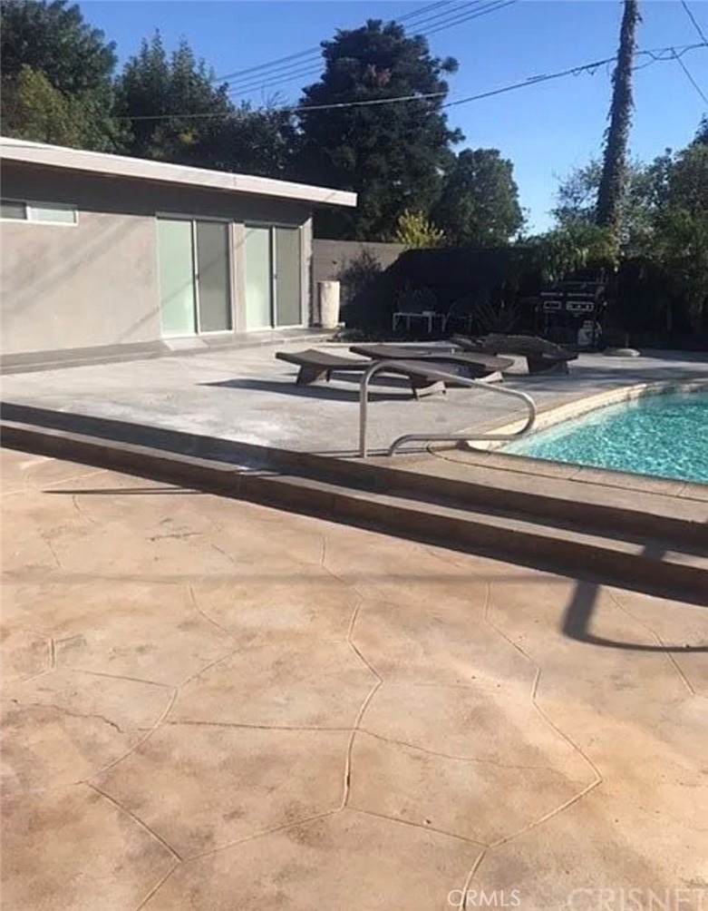 17548 Marilla - Photo 12