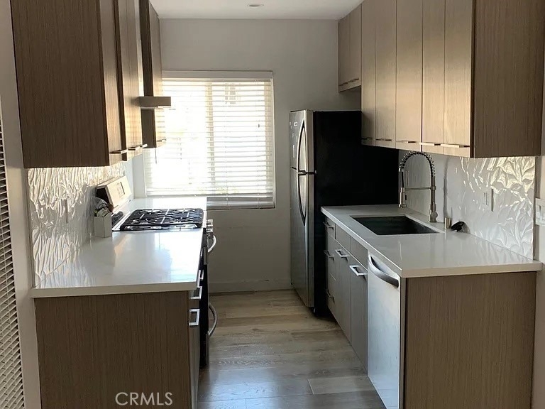 702 S St Andrews Place - Photo 1