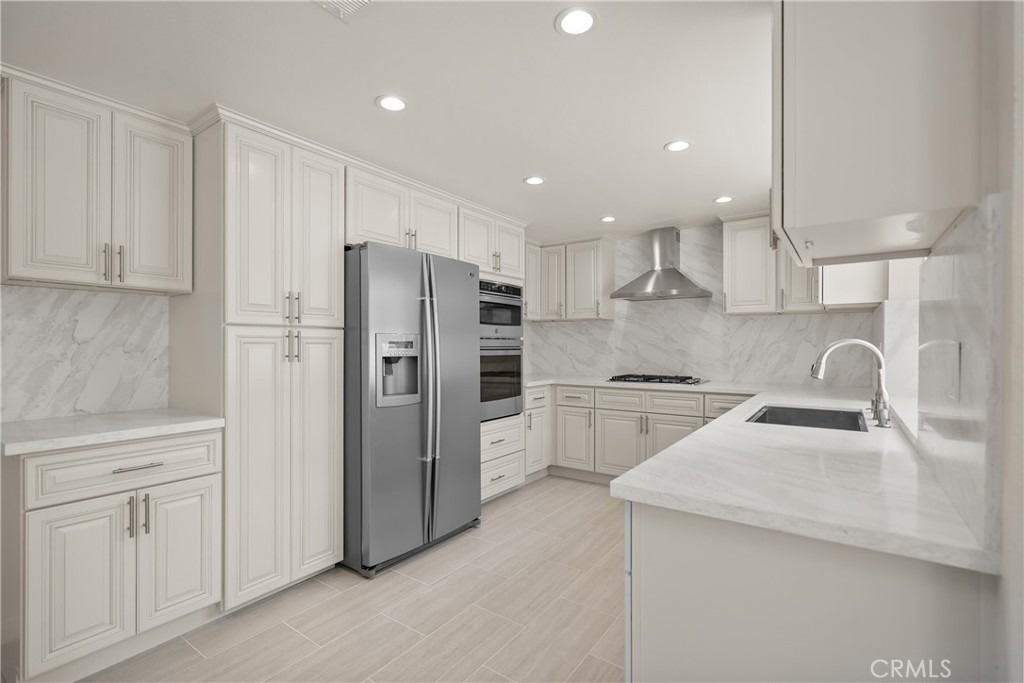 11861 Darby Avenue - Photo 1