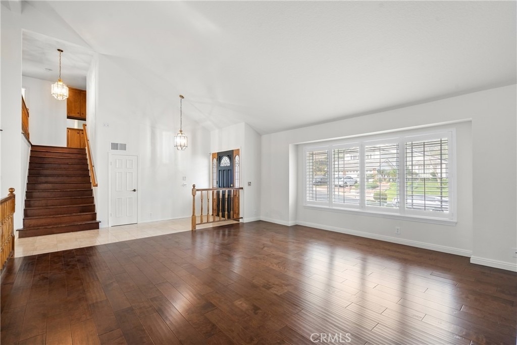 11861 Darby Avenue - Photo 10