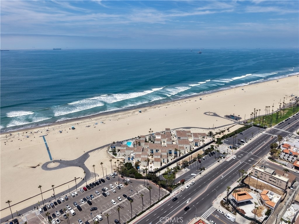 711 Pacific Coast Highway - Photo 39