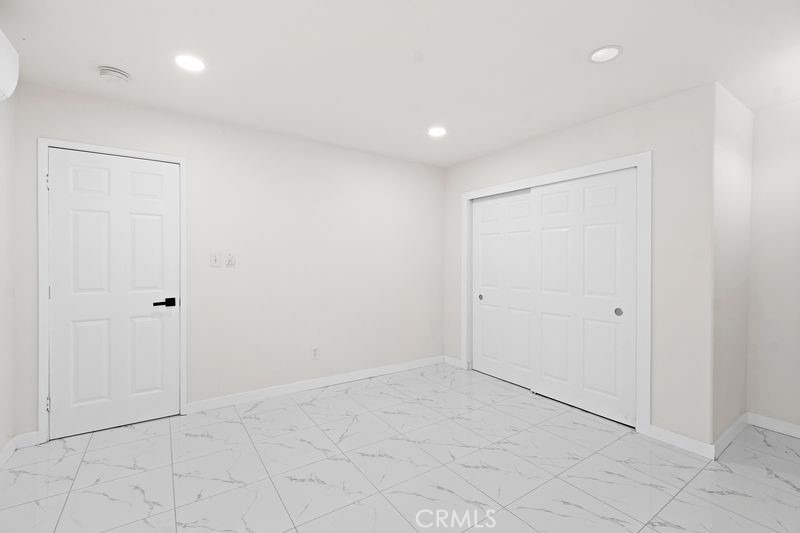 1578 S San Bernardino - Photo 9