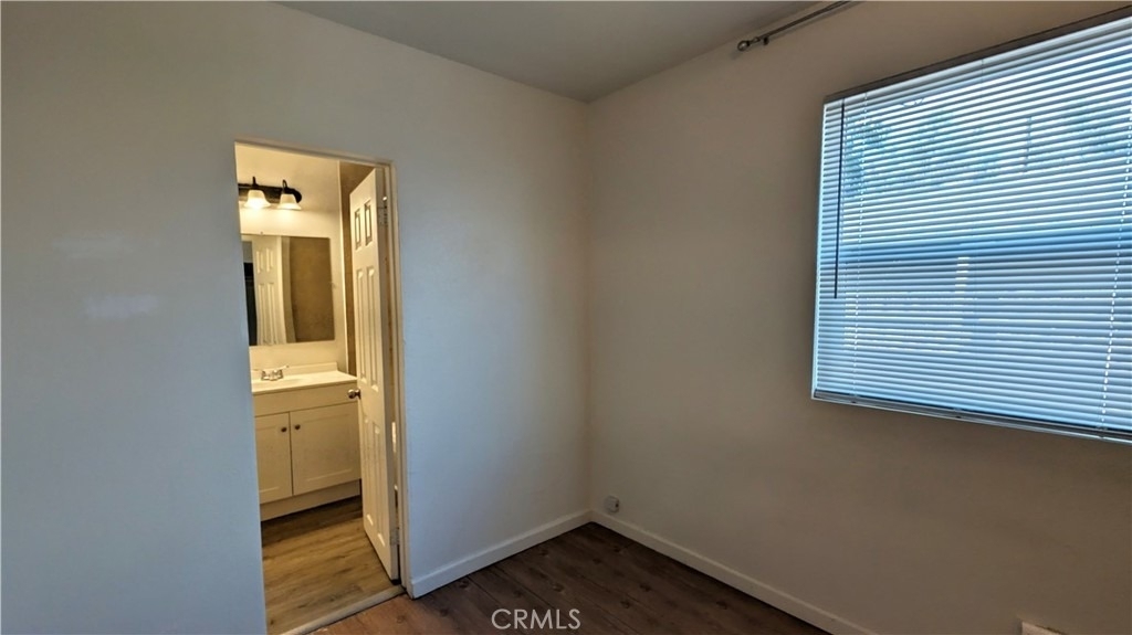 2319 Wilshire Street - Photo 9