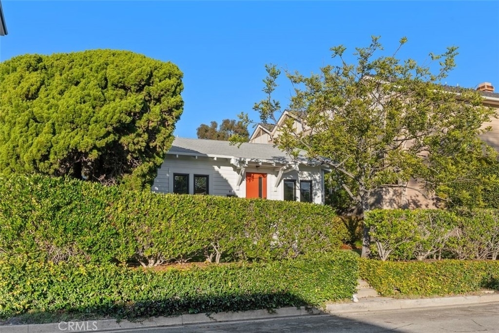 414 Cypress Drive - Photo 4