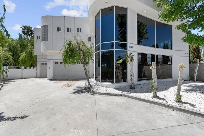 1580 San Bernardino - Photo 1