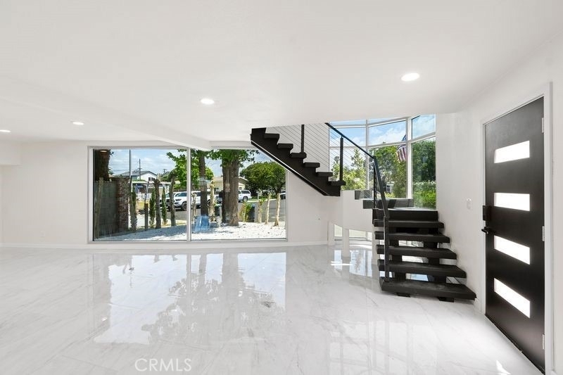 1580 San Bernardino - Photo 2