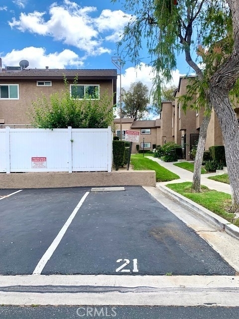 500 N Tustin Avenue - Photo 22