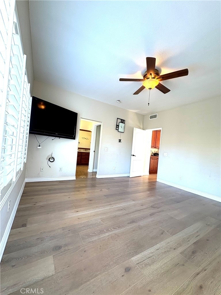 130 Melrose - Photo 14