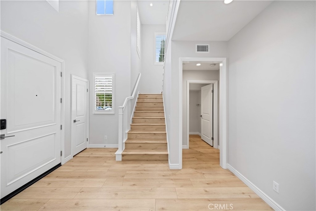 63 Darby - Photo 4