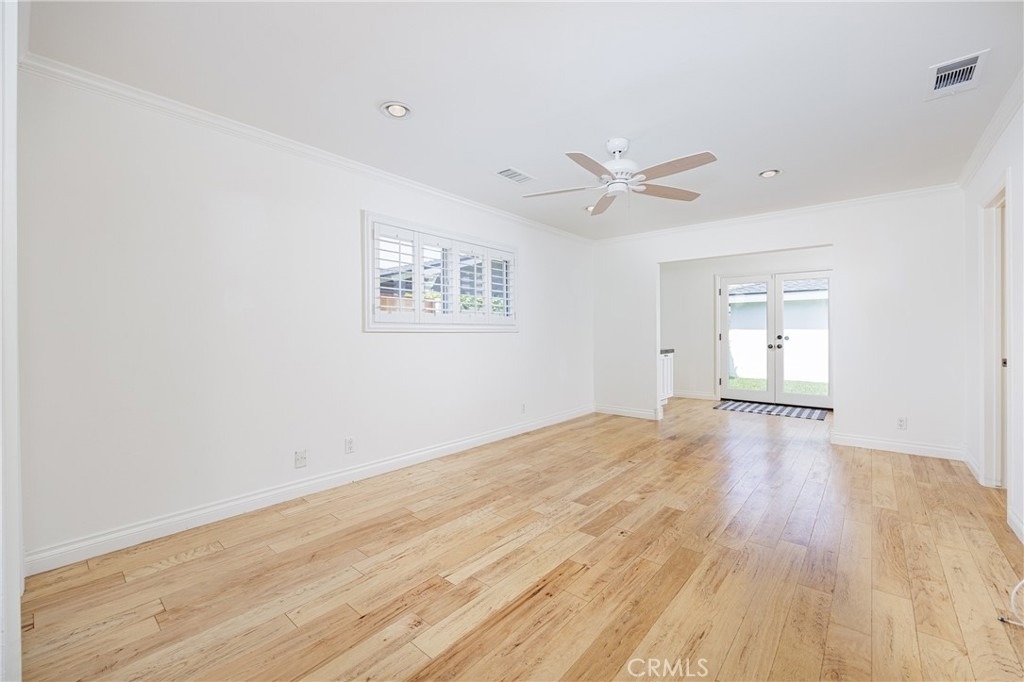 408 Flower Street - Photo 16