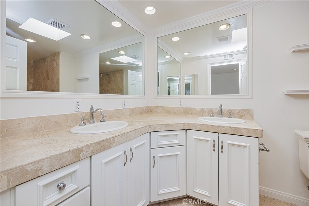 408 Flower Street - Photo 20