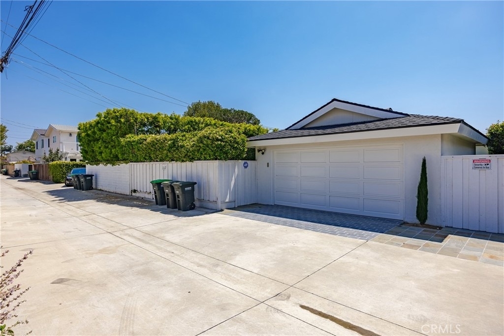 408 Flower Street - Photo 34