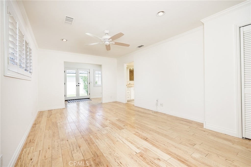 408 Flower Street - Photo 18