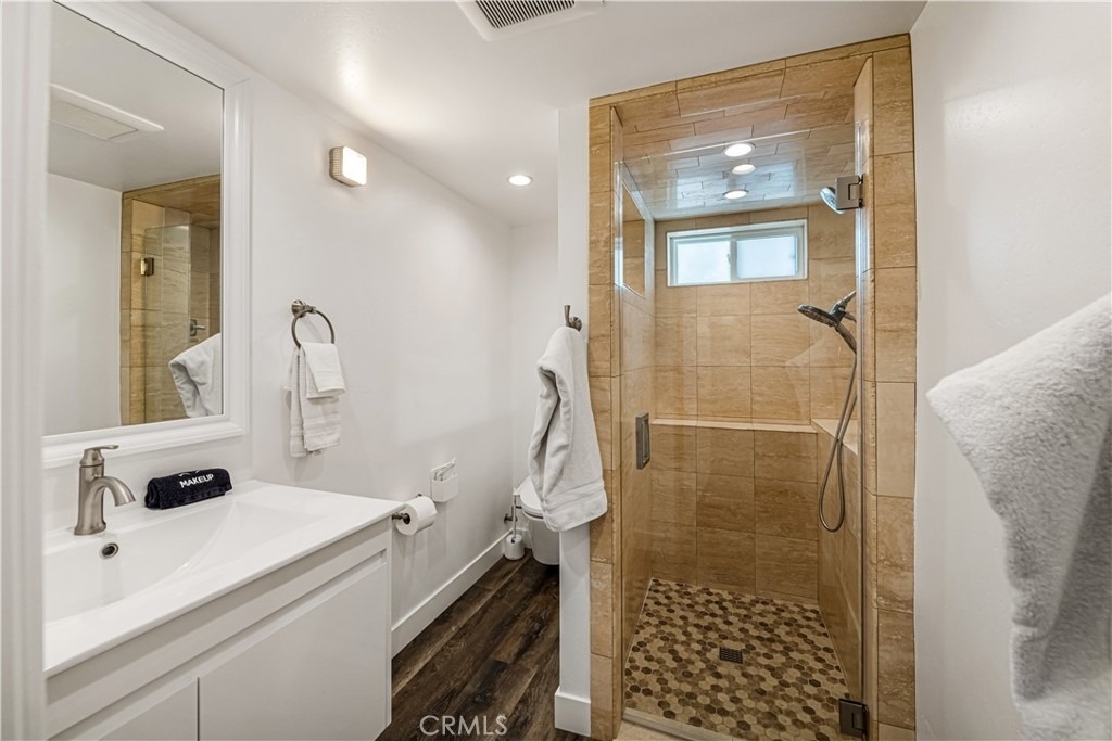 16572 E Buena Vista Avenue - Photo 32
