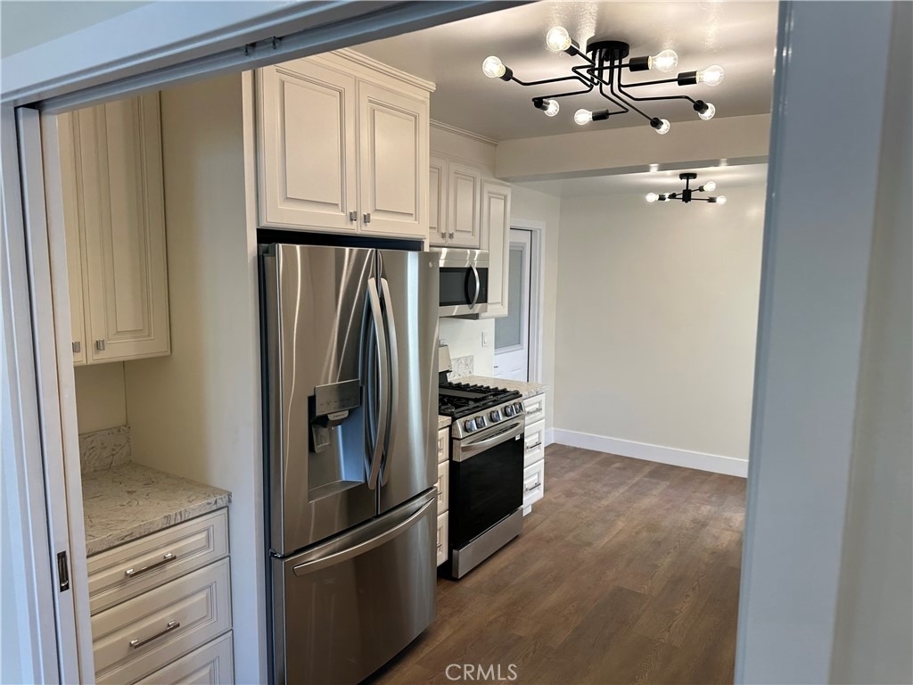 1597 A San Bernardino Pl - Photo 7