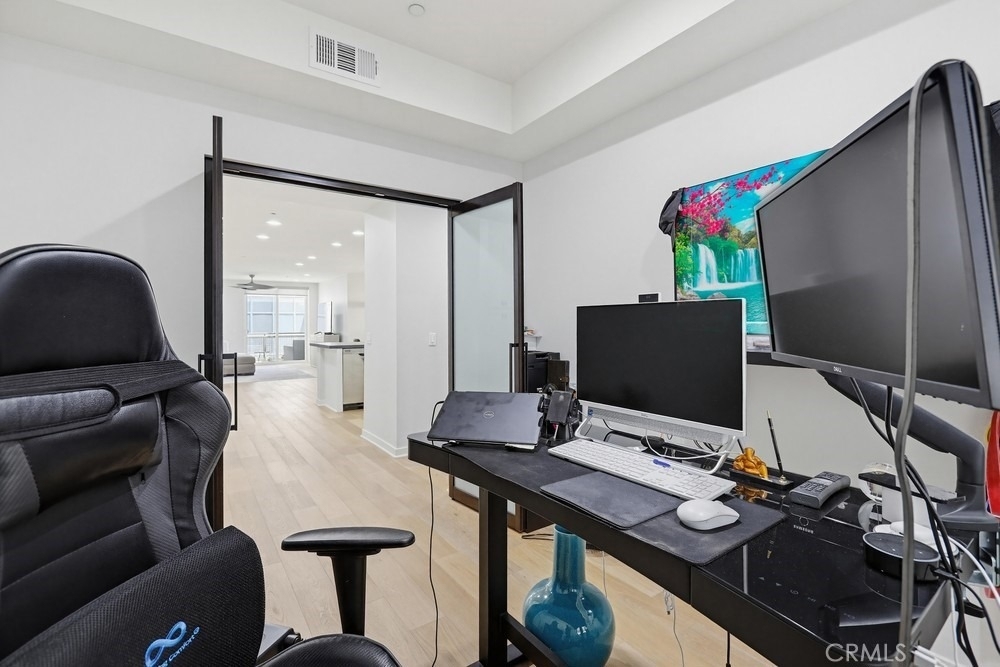 503 Rockefeller - Photo 23