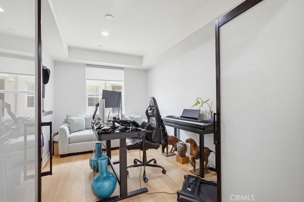 503 Rockefeller - Photo 25