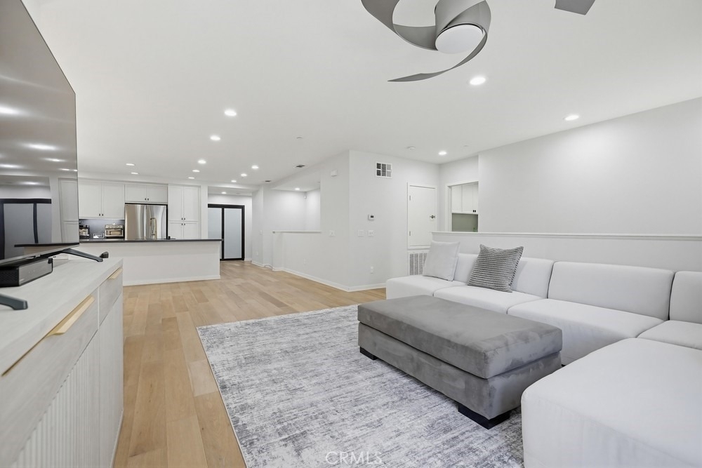 503 Rockefeller - Photo 6