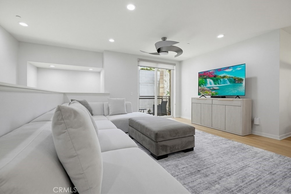 503 Rockefeller - Photo 4