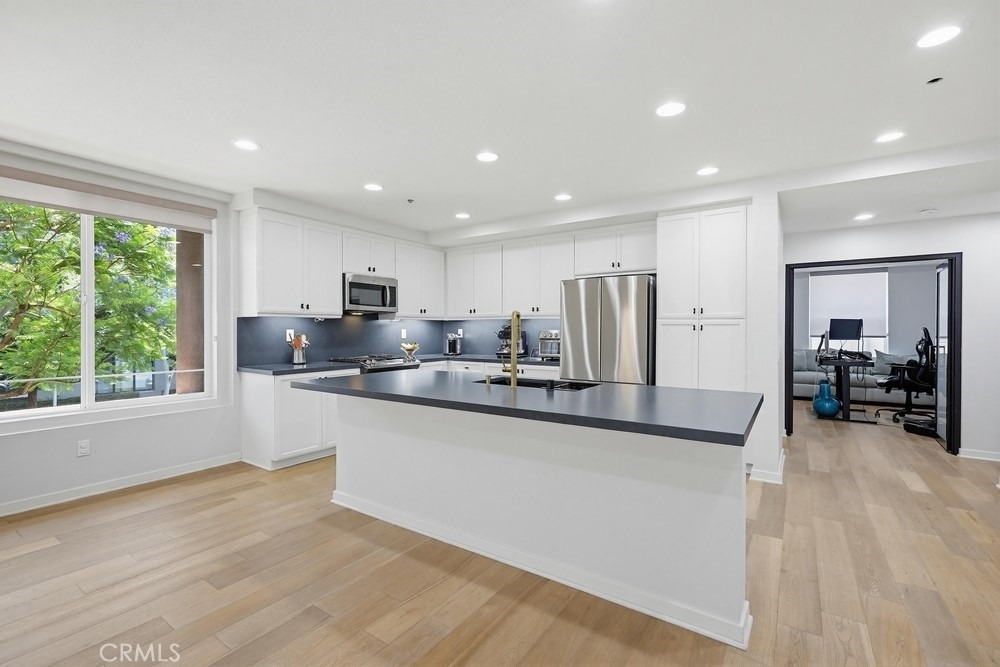 503 Rockefeller - Photo 11