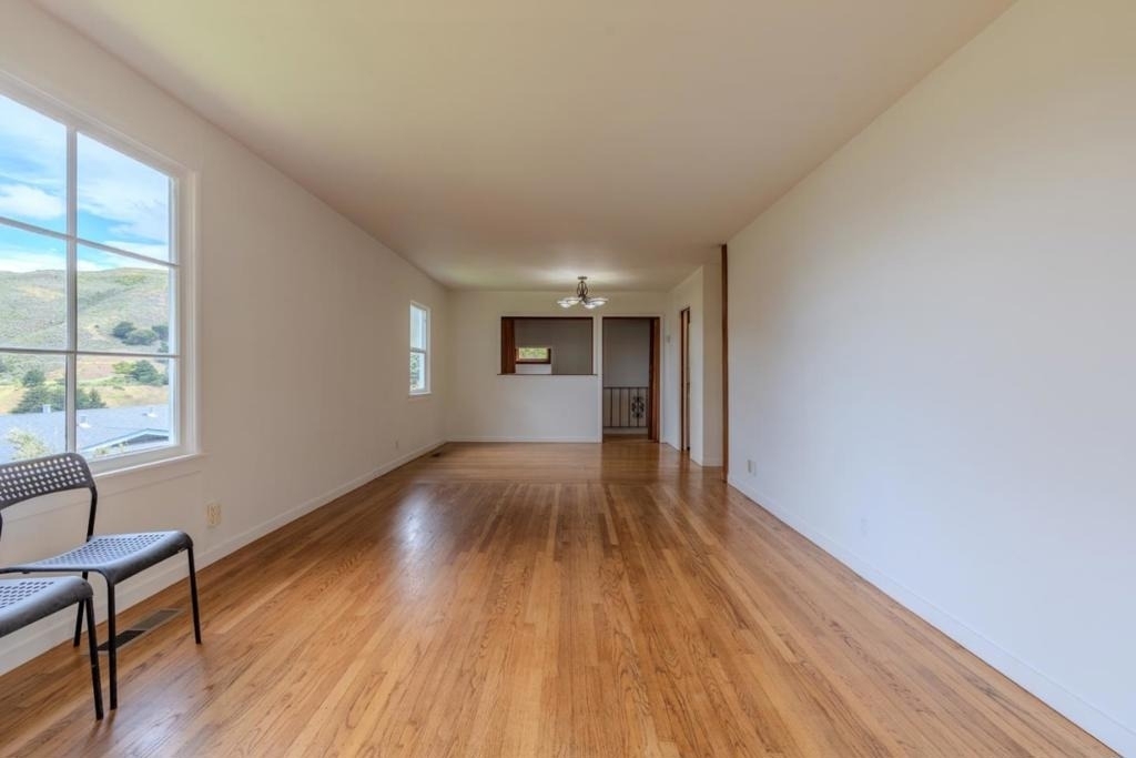 463 Talbot Avenue - Photo 2
