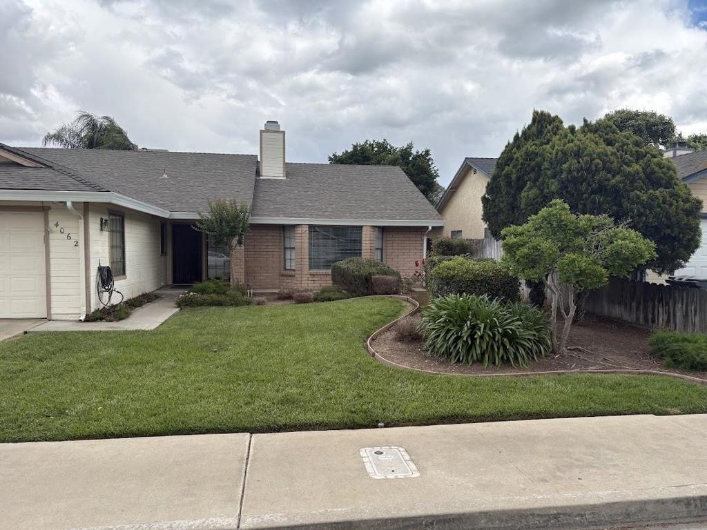 4062 Glendale Court - Photo 2