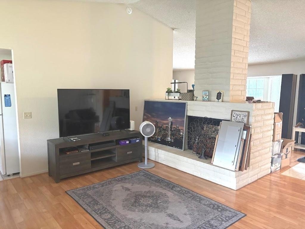 4062 Glendale Court - Photo 5