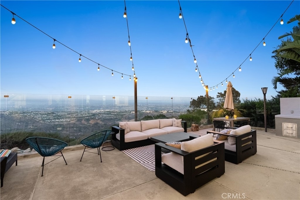 3230 Tyrol Drive - Photo 4