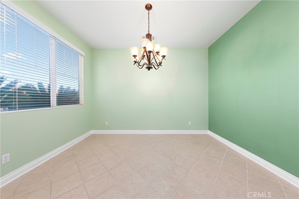 39299 Gainsborough - Photo 9